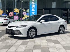 Toyota Camry 2021 2.0G Luxury - ფოტო 1