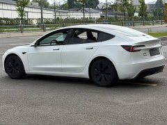 Tesla Model 3 Rear-Wheel Drive - ფოტო 10