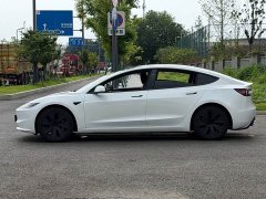 Tesla Model 3 Rear-Wheel Drive - ფოტო 11