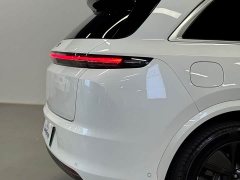 Li Auto L7 Max - ფოტო 13