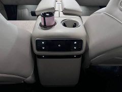 Li Auto L8 Max - ფოტო 13