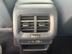 Volkswagen Touareg 300TSI FWD Full Moon Edition - ფოტო 13