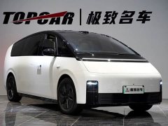 Li Auto MEGA 2025 Home Family Edition - ფოტო 1