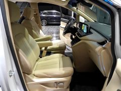 Buick GL8 ES Luxe Enjoyment Edition - ფოტო 10