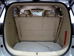 Buick GL8 ES Luxe Enjoyment Edition - ფოტო 13