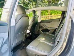 Tesla Model Y Rear-Wheel Drive - ფოტო 12