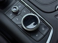 Cadillac XT5 2.0T AWD Luxury (Hummingbird Edition) - ფოტო 10