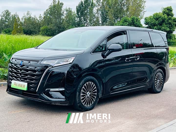 Denza D9 2022 DM-i 970 AWD Flagship - ავტომობილი ჩინეთიდან