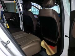 Mercedes-Benz GLB 200 Fashion Version - ფოტო 11