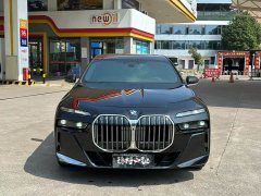 BMW 7 Series 2023 740Li Luxury Package - ფოტო 2