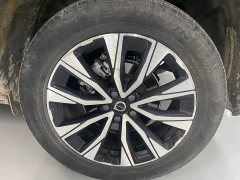 Volvo XC60 2023 B5 AWD Smart Remote Luxury Edition - ფოტო 6