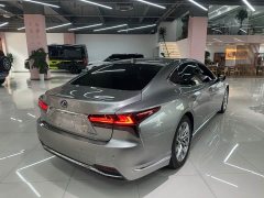 Lexus LS 2021 500h Luxury - ფოტო 13