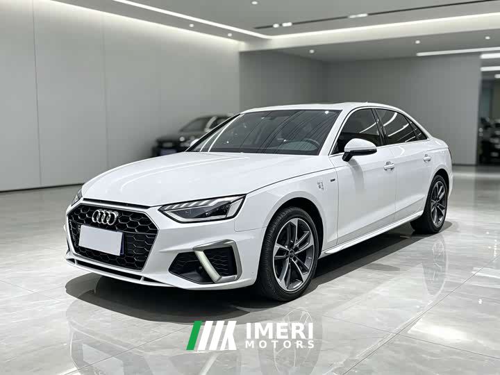Audi A4L 40 TFSI Fashion Dynamic