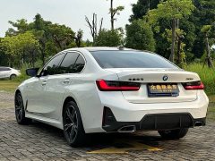 BMW 3 Series 325i M Sport Package - ფოტო 12