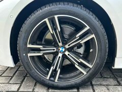 BMW 3 Series 325i M Sport Package - ფოტო 15