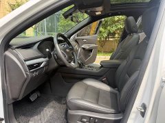 Cadillac XT4 28T FWD Luxury - ფოტო 11