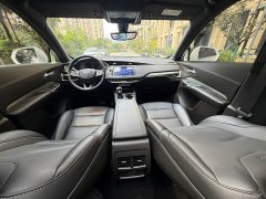 Cadillac XT4 28T FWD Luxury - ფოტო 13