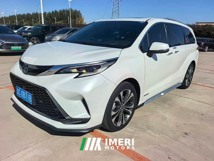 Toyota Grevias 2.5L Hybrid Flagship VIP Edition - ავტომობილი ჩინეთიდან