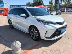 Toyota Grevias 2.5L Hybrid Flagship VIP Edition - ფოტო 3