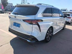 Toyota Grevias 2.5L Hybrid Flagship VIP Edition - ფოტო 8