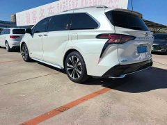 Toyota Grevias 2.5L Hybrid Flagship VIP Edition - ფოტო 9