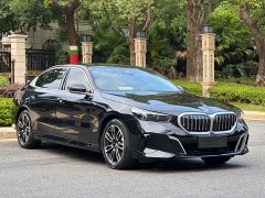 BMW 5 Series 530Li Premier M Sport Package - ფოტო 1