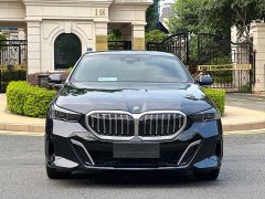 BMW 5 Series 530Li Premier M Sport Package - ფოტო 2