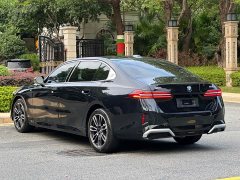 BMW 5 Series 530Li Premier M Sport Package - ფოტო 7
