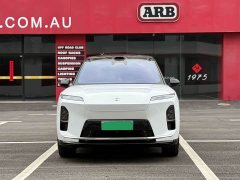NIO ES8 2026 Six-Seat Executive Signature Edition - ფოტო 2