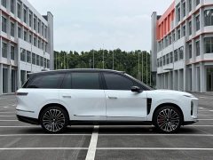 NIO ES8 2026 Six-Seat Executive Signature Edition - ფოტო 4