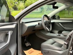 Tesla Model Y Rear-Wheel Drive - ფოტო 7