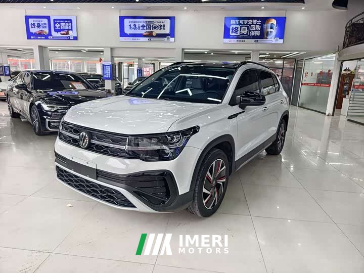 Volkswagen Touareg 300TSI FWD Full Moon Edition - ავტომობილი ჩინეთიდან