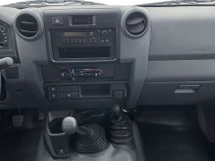 Toyota Land Cruiser (Imported) LC78 4.0L Middle East Edition - ფოტო 5