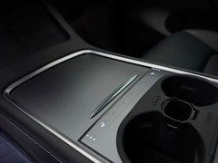 Tesla Model Y Rear-Wheel Drive - ფოტო 15