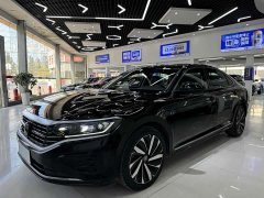 Volkswagen Passat 330TSI Elite - ფოტო 1