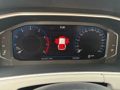 Volkswagen Taos 380TSI AWD R-Line High Performance Edition - ფოტო 10