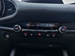 Mazda3 Axela 2.0L Automatic Premium Edition - ფოტო 13