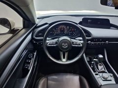 Mazda3 Axela 2.0L Automatic Premium Edition - ფოტო 9