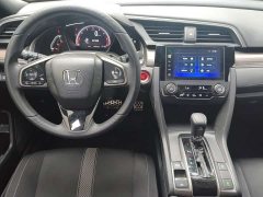 Honda Civic 2021 Hatchback 220 Turbo CVT Trendy Control - ფოტო 14
