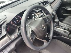 Honda Civic 2021 Hatchback 220 Turbo CVT Trendy Control - ფოტო 15