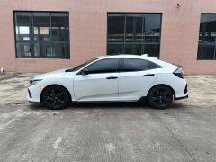 Honda Civic 2021 Hatchback 220 Turbo CVT Trendy Control - ფოტო 5
