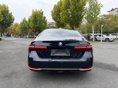 BMW 5 Series 530Li Luxury M Sport Package - ფოტო 5