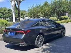 Toyota Avalon 2.0L XLE Premium Edition - ფოტო 8