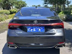 Toyota Avalon 2.0L XLE Premium Edition - ფოტო 9