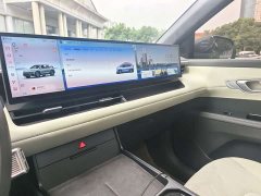 Hyundai EO Yige Two-Wheel Drive TECH 64.2kWh - ფოტო 19