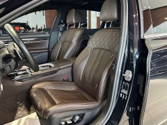 BMW 7 Series 2021 730Li M Sport Package - ფოტო 11