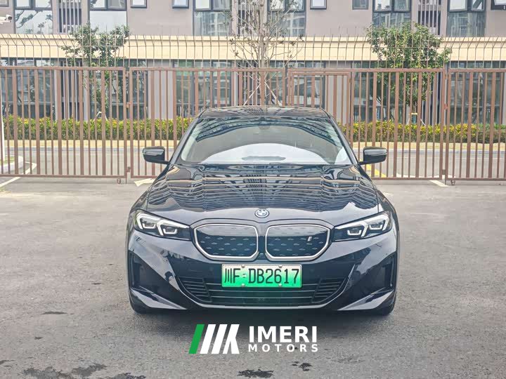 BMW i3 eDrive 40 L Night Sport Package