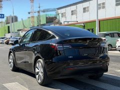 Tesla Model Y 2022 Facelift Long Range All-Wheel Drive - ფოტო 14