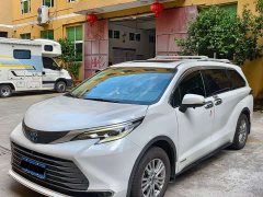 Toyota Sienna 2021 2.5L Hybrid Premium Edition - ფოტო 1