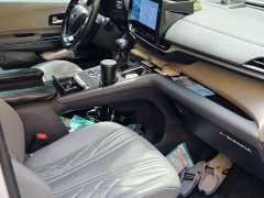 Toyota Sienna 2021 2.5L Hybrid Premium Edition - ფოტო 12
